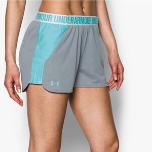 VGUC Sz M Under Armour Women's Gray and Powder Blue Shorts